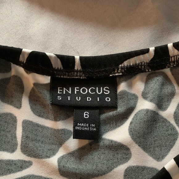 Adorable Black & White Cheetah Print Maxi Dress!👗 - Picture 5 of 6